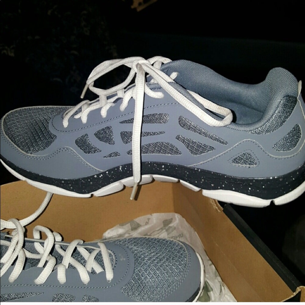🆕 Under Armour Micro G Engage Running Shoes NWT - Picture 3 of 5